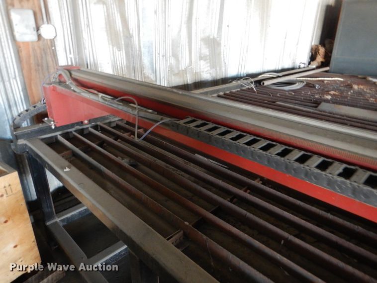 image for item DL8968 Plasma cutter