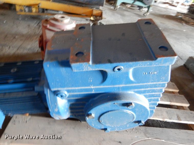 image for item DL8974 (6) gearboxes