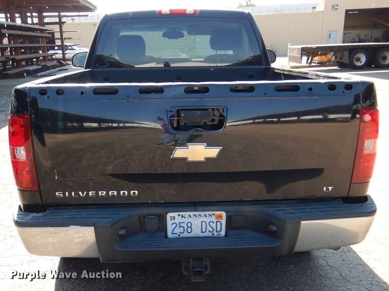 image for item DL8975 2007 Chevrolet Silverado 1500  pickup truck