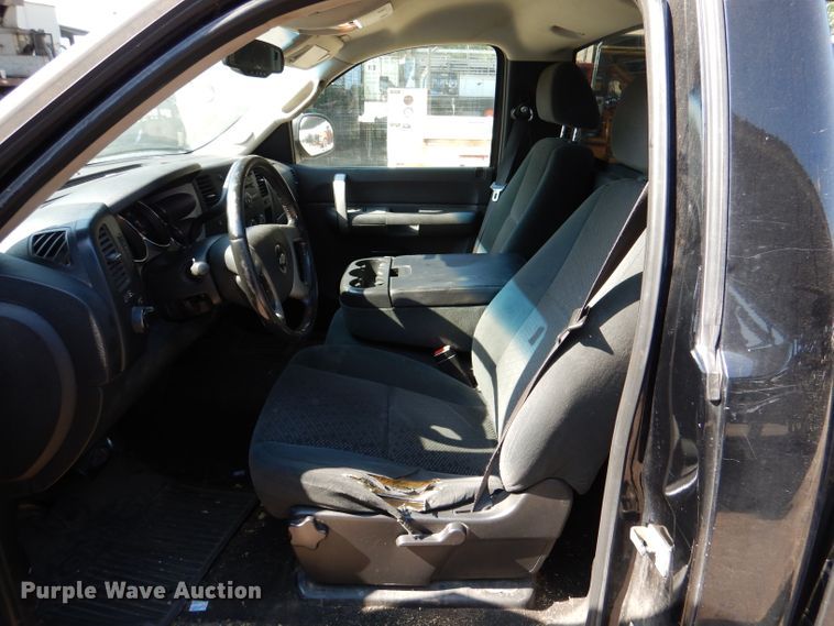 image for item DL8975 2007 Chevrolet Silverado 1500  pickup truck