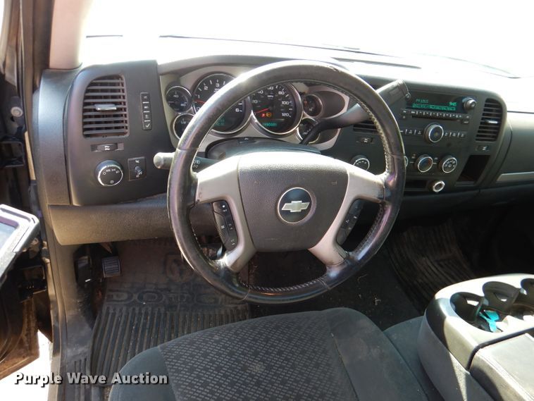 image for item DL8975 2007 Chevrolet Silverado 1500  pickup truck