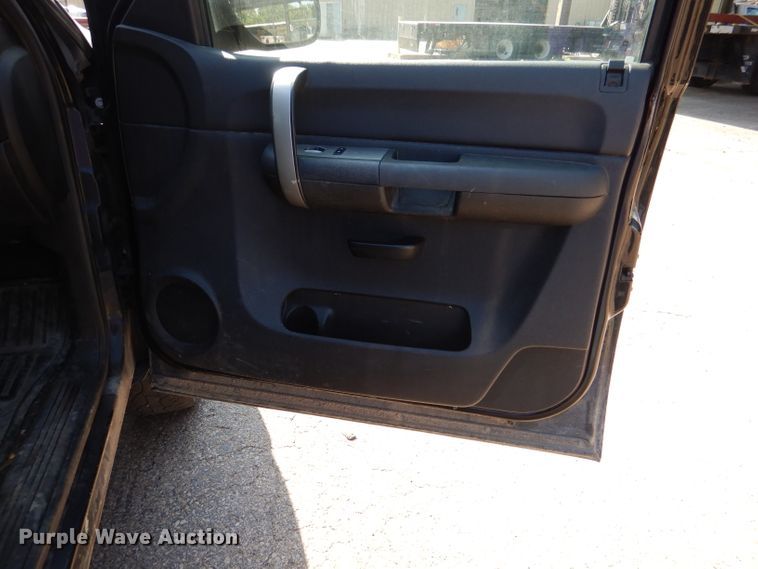 image for item DL8975 2007 Chevrolet Silverado 1500  pickup truck