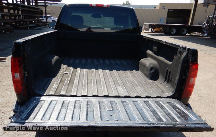 image for item DL8975 2007 Chevrolet Silverado 1500  pickup truck