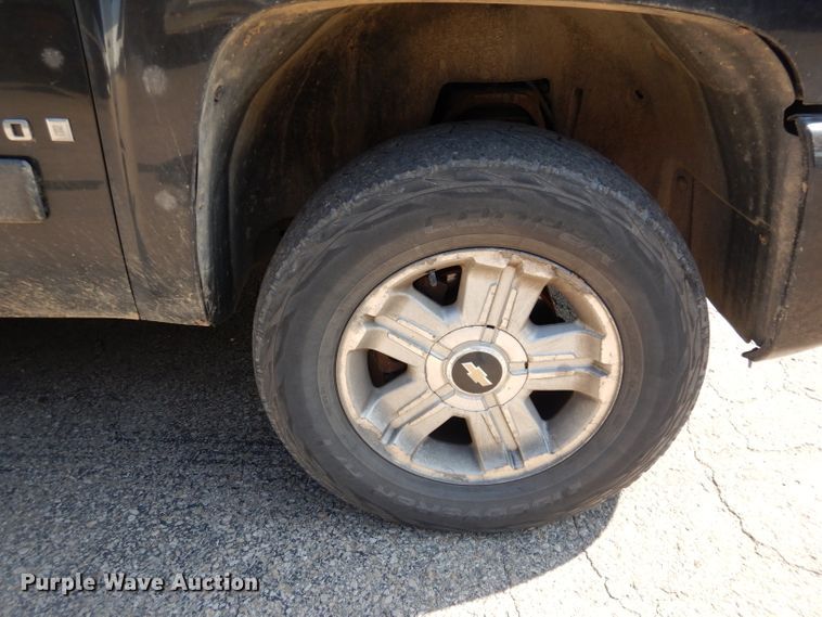 image for item DL8975 2007 Chevrolet Silverado 1500  pickup truck