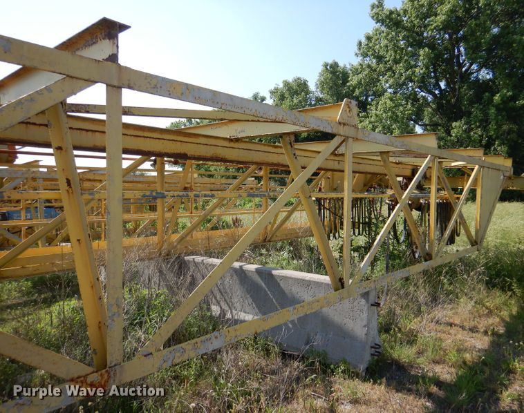 image for item DL8977 (2) bridge cranes