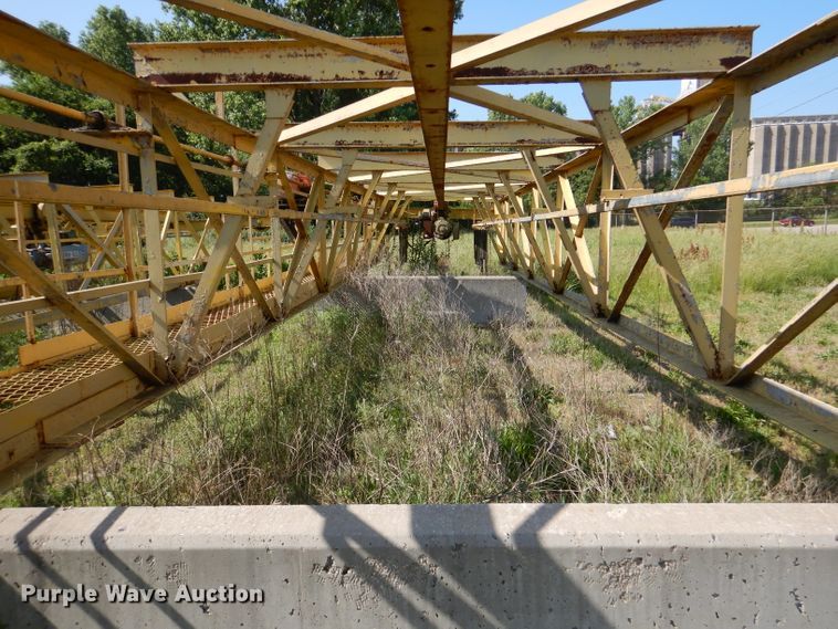 image for item DL8977 (2) bridge cranes