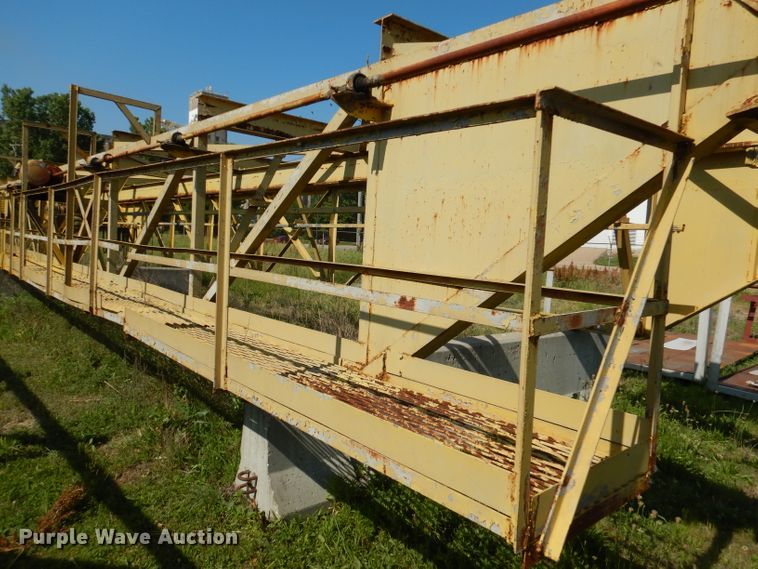 image for item DL8977 (2) bridge cranes