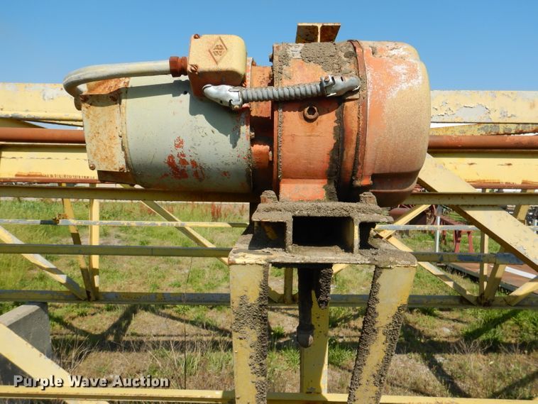 image for item DL8977 (2) bridge cranes