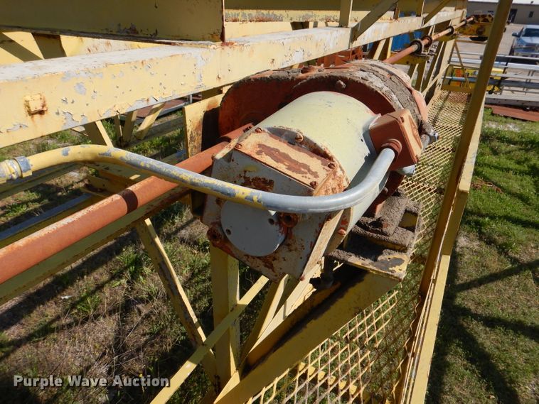 image for item DL8977 (2) bridge cranes