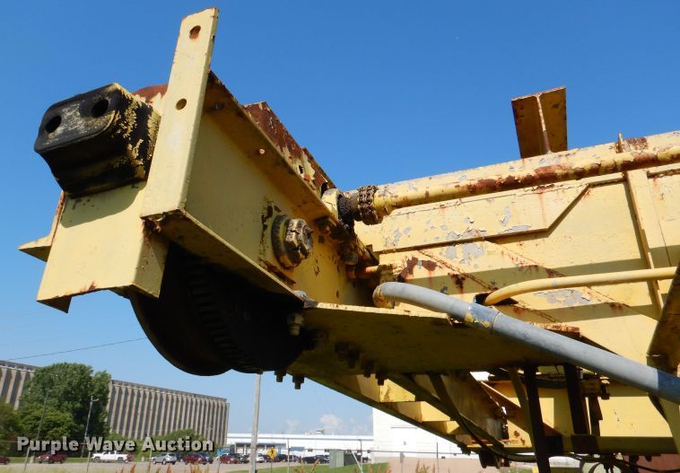 image for item DL8977 (2) bridge cranes