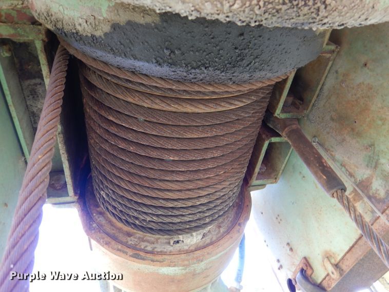 image for item DL8977 (2) bridge cranes