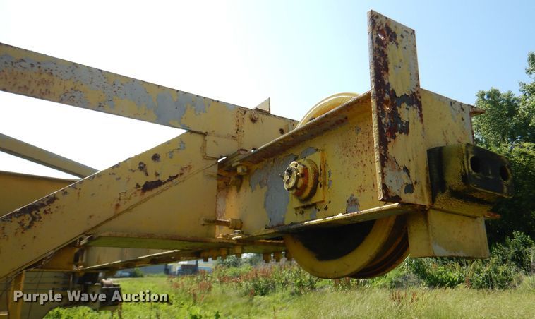 image for item DL8977 (2) bridge cranes