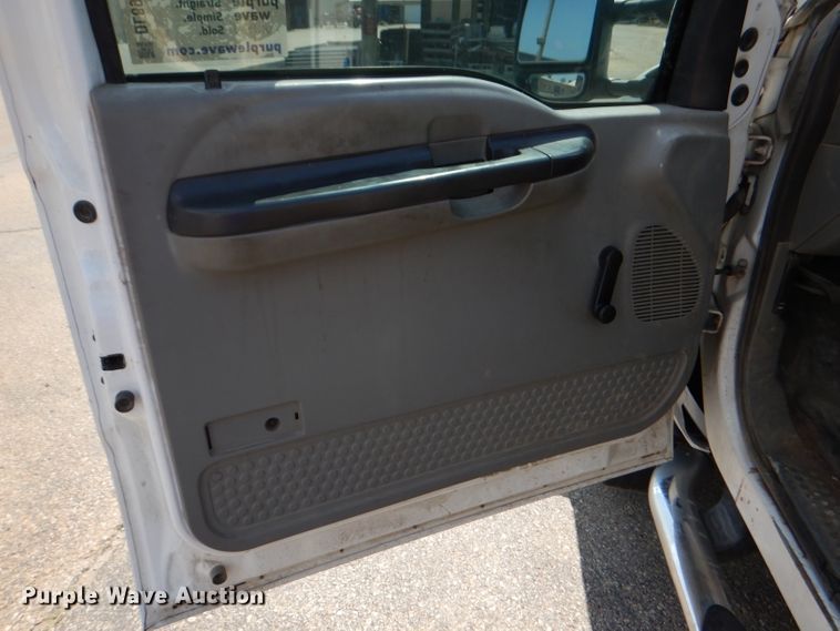 image for item DL8980 2007 Ford F450 Super Duty  flatbed truck