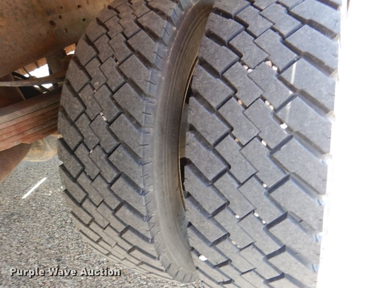 image for item DL8980 2007 Ford F450 Super Duty  flatbed truck