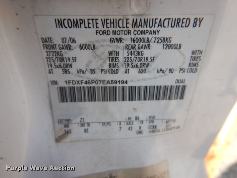 image for item DL8980 2007 Ford F450 Super Duty  flatbed truck