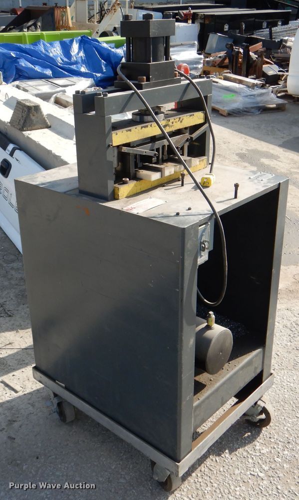 image for item DM0046 Arnim Tools K12865  punch