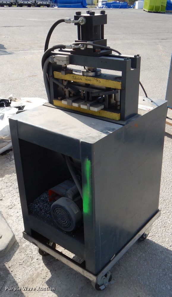 image for item DM0046 Arnim Tools K12865  punch