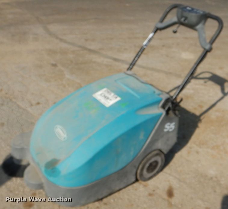 Tennant S5 sweeper in Kansas City, KS Item DM0058 sold