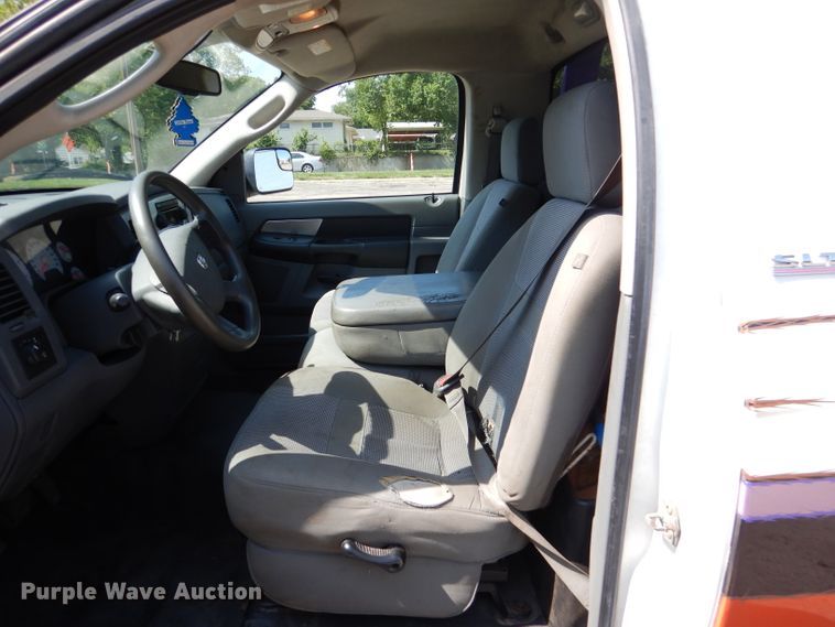 image for item DM0061 2009 Dodge Ram 5500  rollback truck