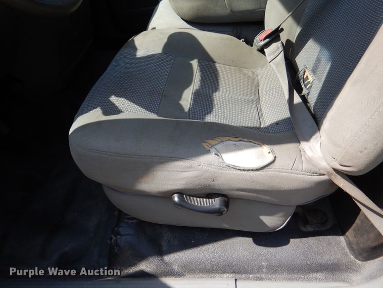 image for item DM0061 2009 Dodge Ram 5500  rollback truck