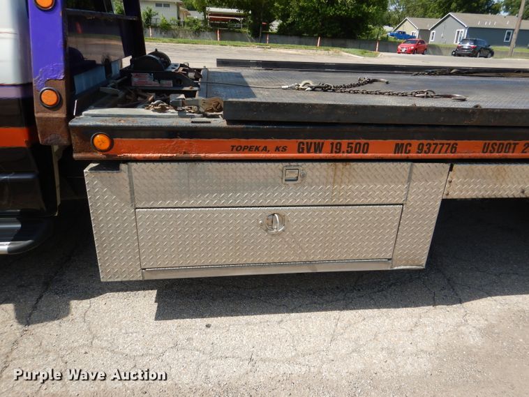 image for item DM0061 2009 Dodge Ram 5500  rollback truck