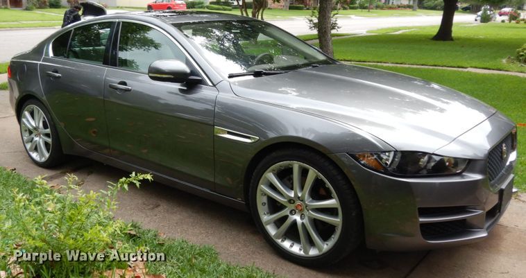 image for item DM2981 2017 Jaguar XE 25T