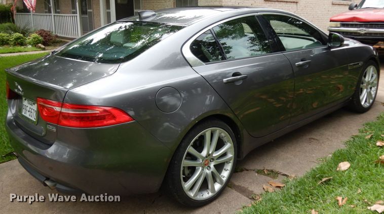 image for item DM2981 2017 Jaguar XE 25T