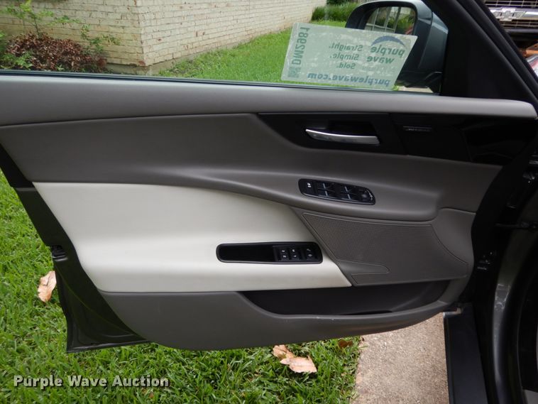 image for item DM2981 2017 Jaguar XE 25T