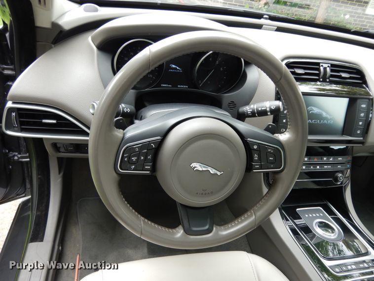 image for item DM2981 2017 Jaguar XE 25T