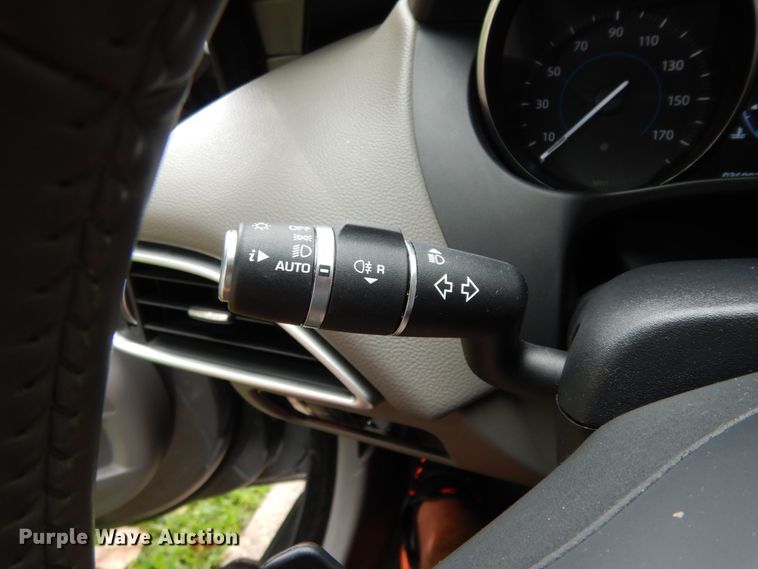 image for item DM2981 2017 Jaguar XE 25T