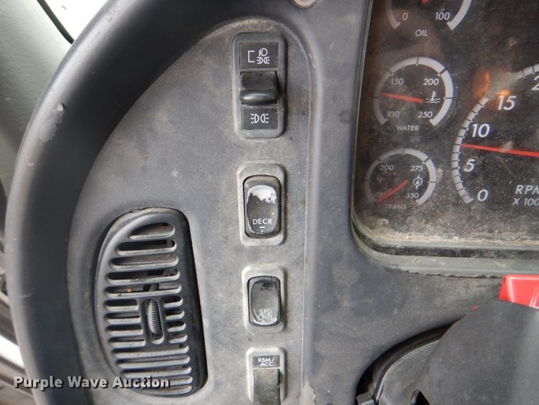 image for item DM3811 2008 Freightliner Business Class M2  refrigerated truck