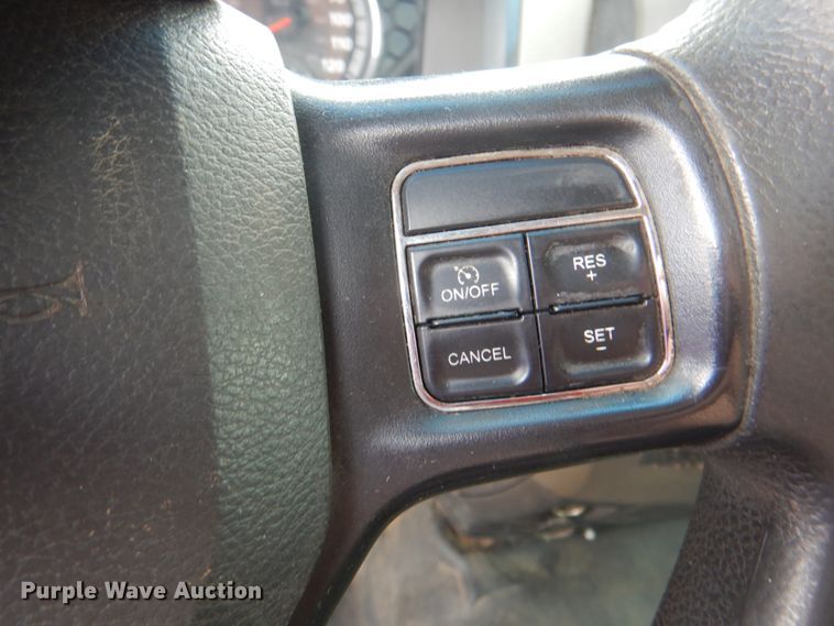 image for item DM3813 2012 Dodge Ram 5500HD  flatbed truck