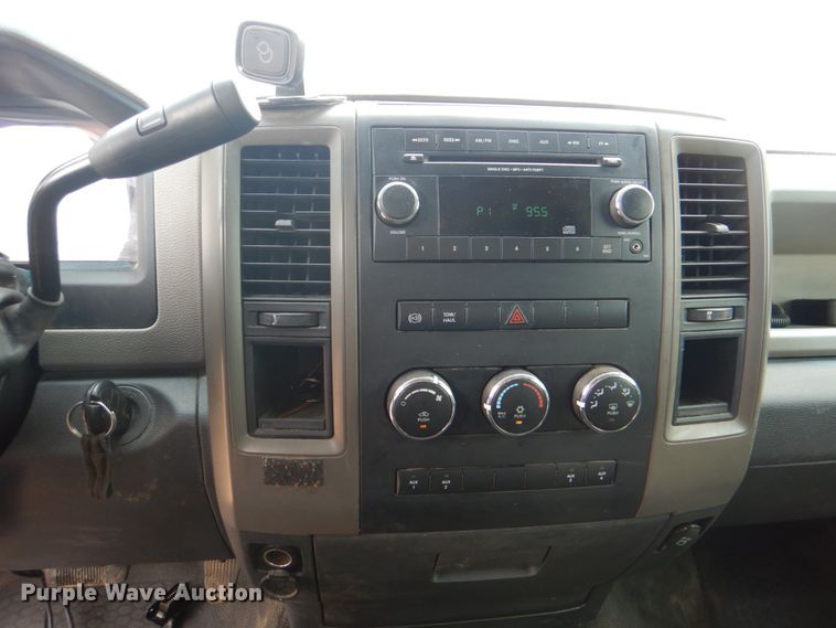 image for item DM3813 2012 Dodge Ram 5500HD  flatbed truck