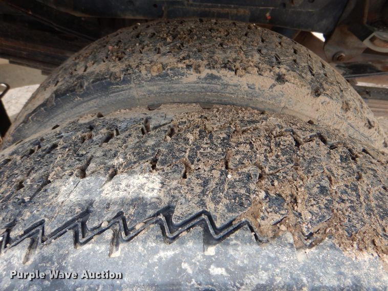 image for item DM3813 2012 Dodge Ram 5500HD  flatbed truck