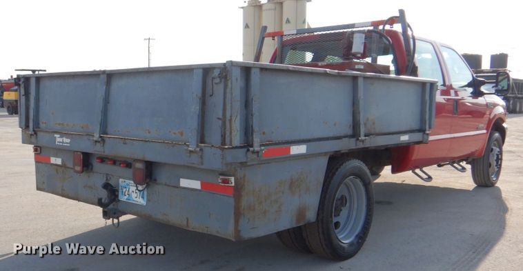 image for item DM3822 2000 Ford F450 Super Duty  flatbed truck