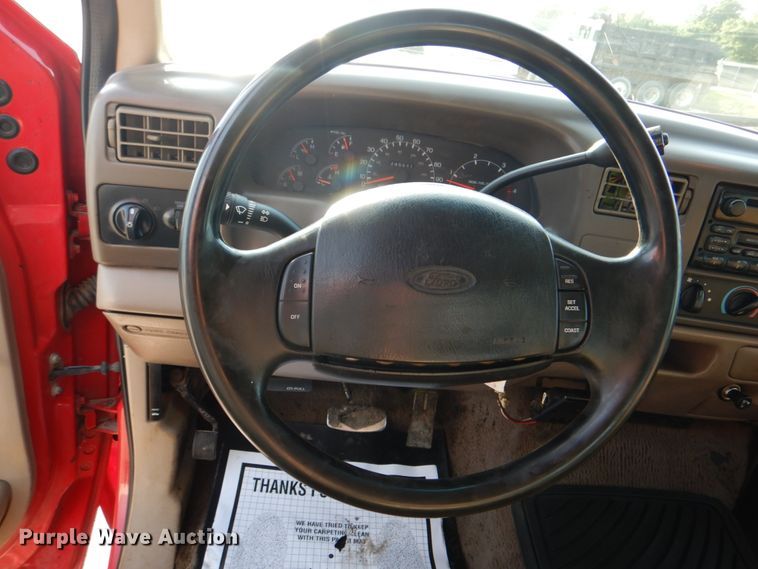 image for item DM3822 2000 Ford F450 Super Duty  flatbed truck