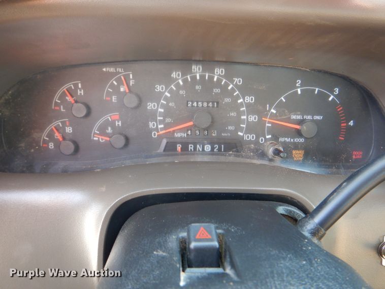 image for item DM3822 2000 Ford F450 Super Duty  flatbed truck