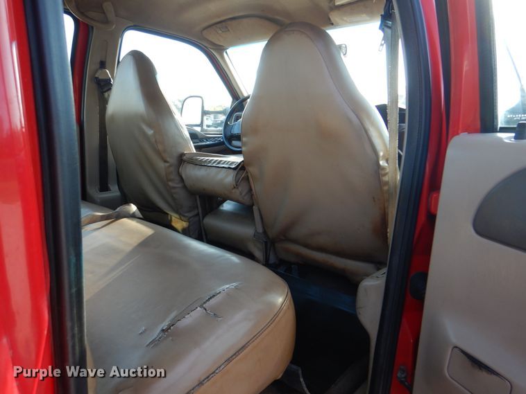 image for item DM3822 2000 Ford F450 Super Duty  flatbed truck