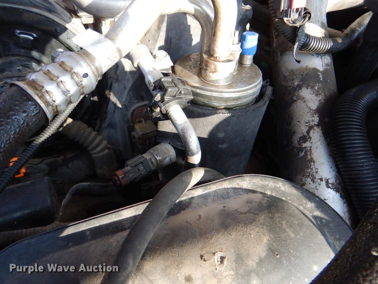 image for item DM3822 2000 Ford F450 Super Duty  flatbed truck