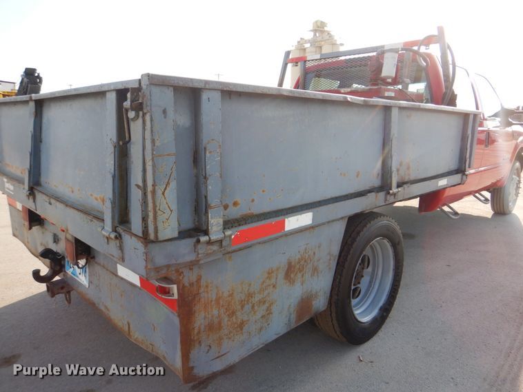 image for item DM3822 2000 Ford F450 Super Duty  flatbed truck