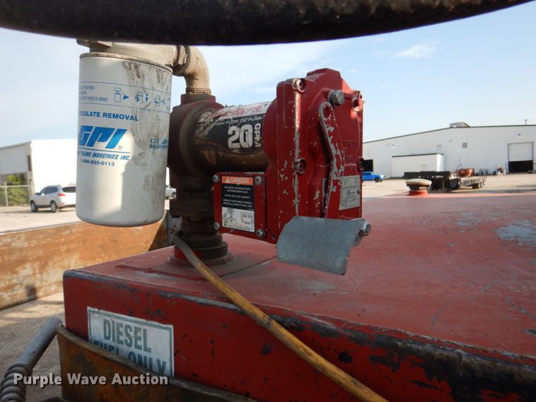 image for item DM3822 2000 Ford F450 Super Duty  flatbed truck