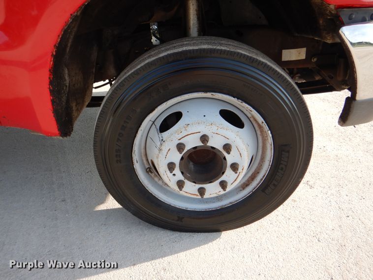 image for item DM3822 2000 Ford F450 Super Duty  flatbed truck