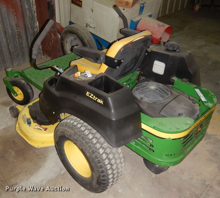 image for item EY9136 John Deere Z425  ZTR lawn mower