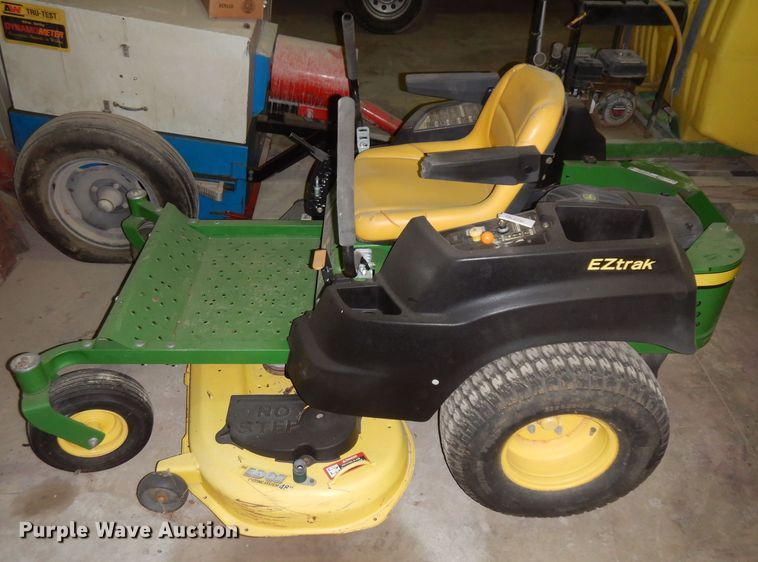 image for item EY9136 John Deere Z425  ZTR lawn mower