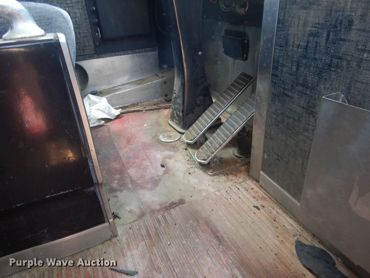 image for item FI9116 1981 MCI MC-9 Crusader II  coach bus