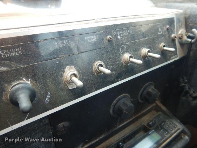 image for item FI9116 1981 MCI MC-9 Crusader II  coach bus