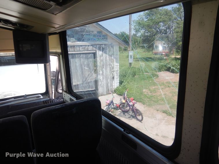 image for item FI9116 1981 MCI MC-9 Crusader II  coach bus