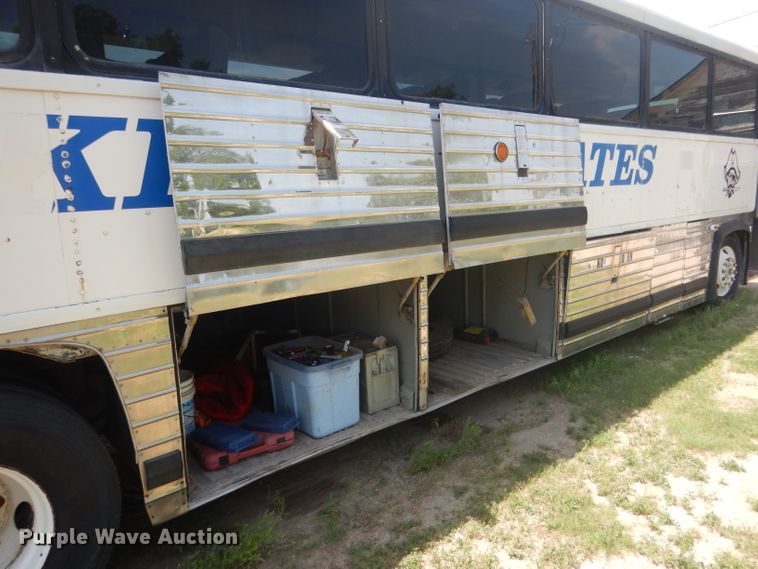 image for item FI9116 1981 MCI MC-9 Crusader II  coach bus