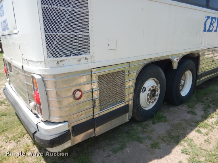 image for item FI9116 1981 MCI MC-9 Crusader II  coach bus