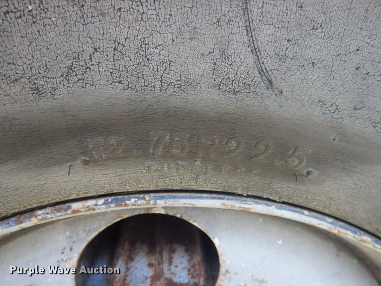 image for item FI9116 1981 MCI MC-9 Crusader II  coach bus